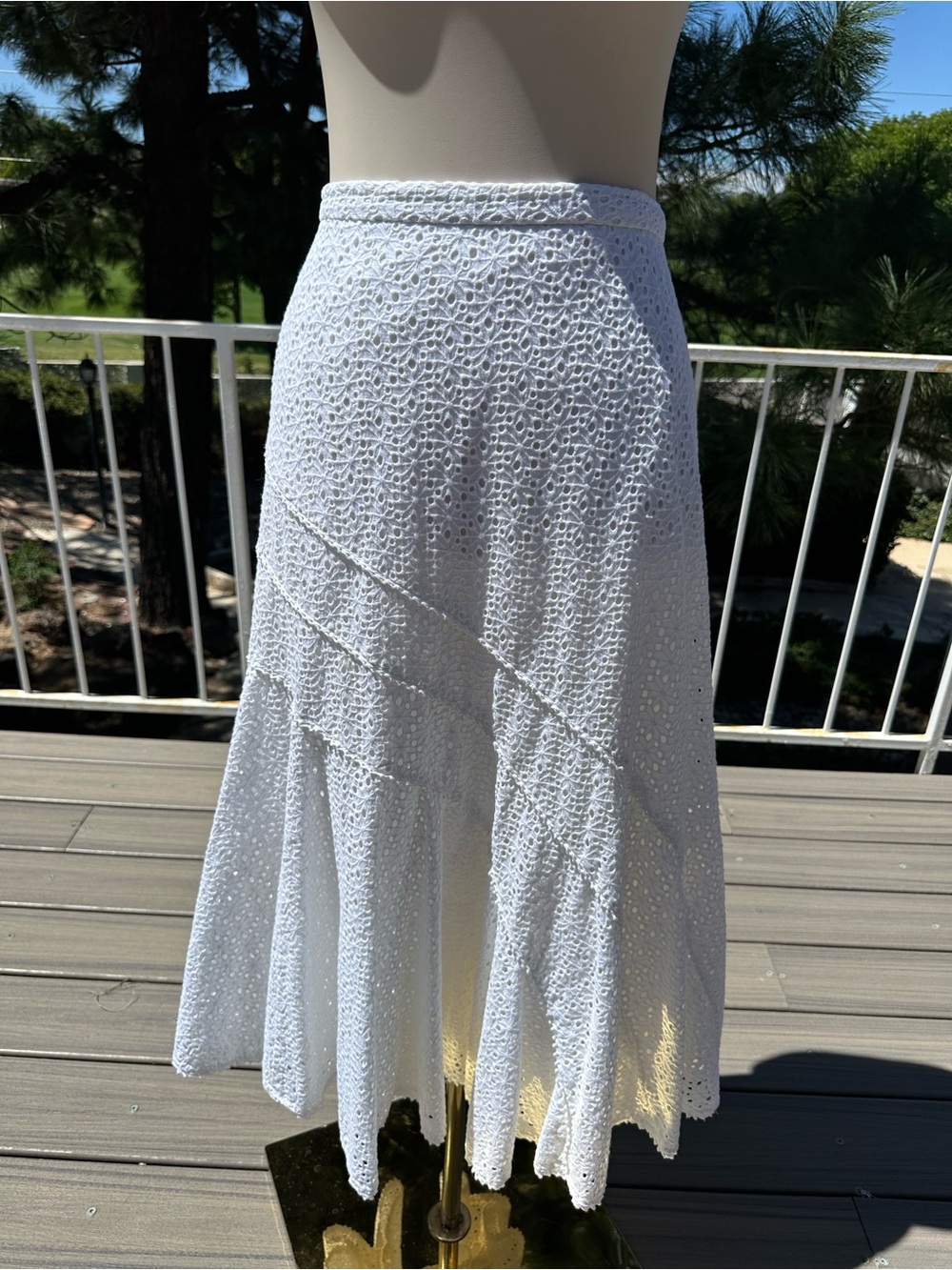 Coldwater Creek White Eyelet Midi Skirt